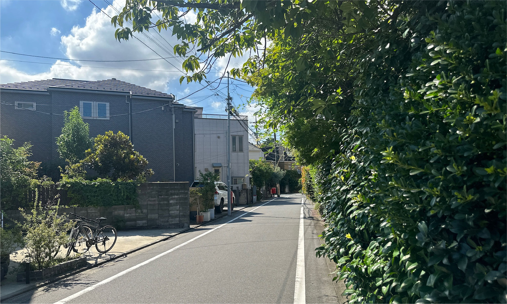 現地周辺の街並み